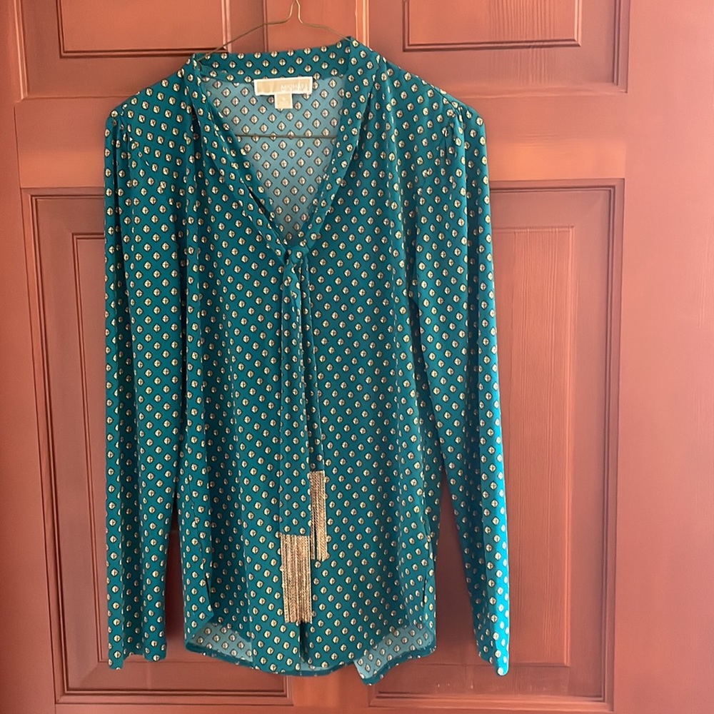 Michael Kors Geometric Print Long Sleeve Top Chain Detail Tie Scarf Attached S